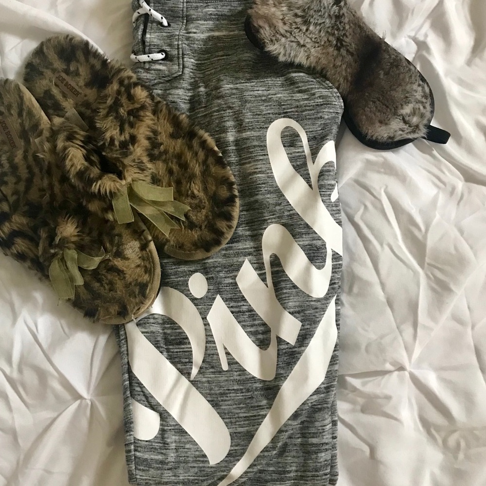Victoria Secret PINK joggers sweatpants